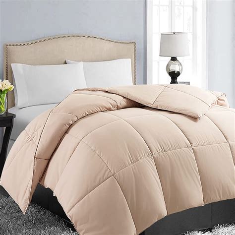 Featured Product EASELAND All Season King Size Soft Quilted Down Alternative Comforter Reversible Duvet Insert with Corner Tabs,Winter Summer Warm Fluffy,Navy,90x102 inches